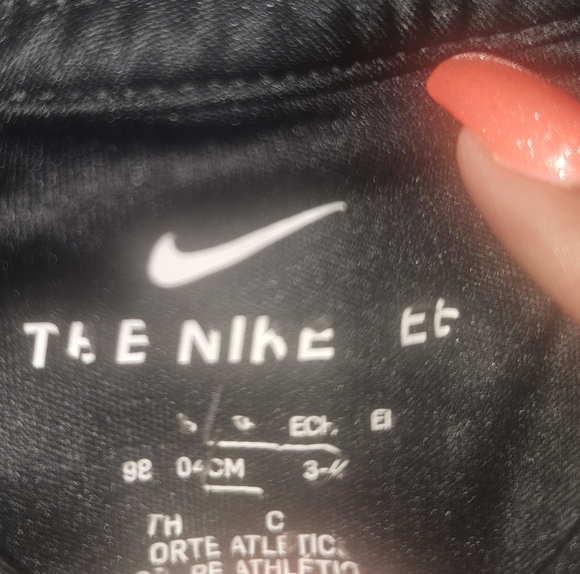 Nike Kids Black and Yellow Dri-FIT Set - Picture 6 of 6